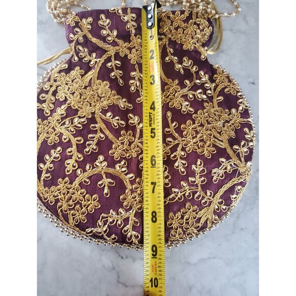Elegant Embroidered Drawstring Potli Bag With Pearl Handle - Picture 6 of 11